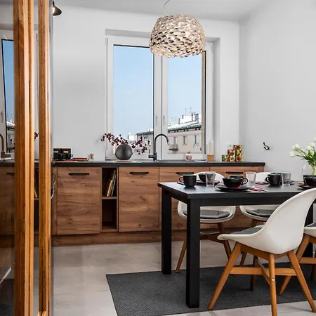 Apartment Dobra Near Pge National Stadium By Sun & Snow